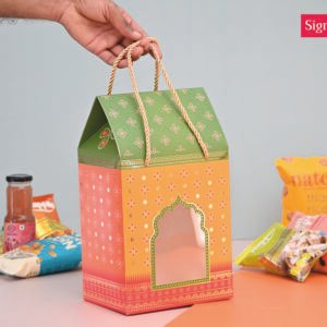 Hut Hamper Box